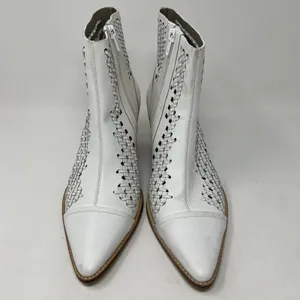Matisse Bello‎ White Lattice Leather Lasercut Boots Size 8.5 Zip Ankle Booties thumbnail 5