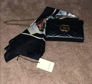 NWT Gucci Silk Scarf with Floral Print thumbnail 14