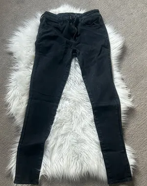 Black Skinny Jeans thumbnail 1