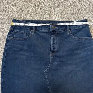 Old Navy High Rise Slim Pockets Jean Denim Mini Skirt 14 thumbnail 6