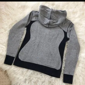 Lululemon EUC  On The Daily Hoodie ~ 6 thumbnail 6