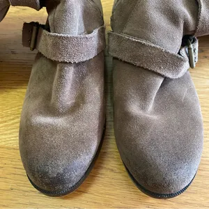 Ugg Leather Cyndee Coastal Cowgirl Western Granola Shearling Riding Boot… thumbnail 6