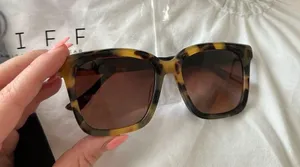 DIFF eyewear Brand New NWT Meredith sunglasses thumbnail 7