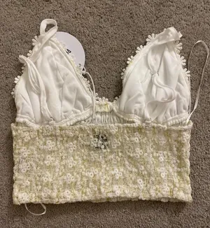Princess Polly Kianna Top White Floral Lace Gold Detail Cami thumbnail 2