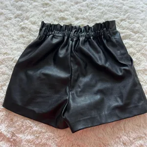 Divided Faux leather shorts thumbnail 2