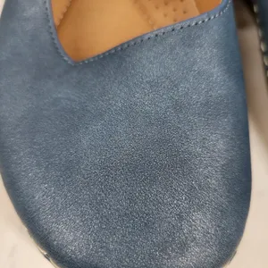GC‎ Lira Leather Mary Janes Womens 7 Metallic Blue Closed Toe Shoes thumbnail 8