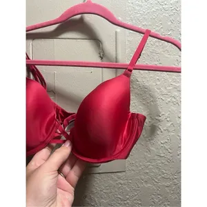 Victoria’s Secret Red Full Coverage Bra Woman’s Size 34C thumbnail 6