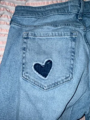 Y2K hollister light wash flare heart patchwork jeans thumbnail 5