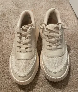 DV by Dolce Vita Sneakers thumbnail 3