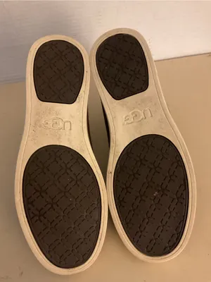UGG Women's Dark Brown leather High-Top Sneakers with Ribbon Laces US 8.5 thumbnail 7
