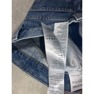 Levi's Shorts‎ 24 High Waisted Mom Women's Jean Jorts High Rise Blue thumbnail 6