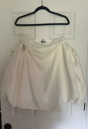 Pretty Little Thing White Dress thumbnail 2