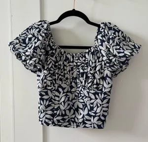 Abercrombie and Fitch Blouse thumbnail 1