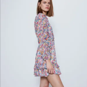 Zara RUFFLED FLORAL PRINT LONG SLEEVE MINI DRESS Size S NEW. thumbnail 6