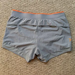 OTF Orangetheory Gray with Orange Athletic Shorts Size Large thumbnail 4