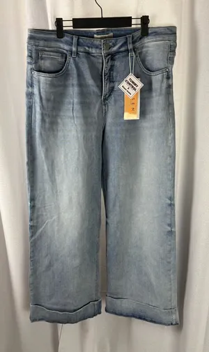 Risen Medium Wash Wide Leg Cuffed Denim Jeans Plus Size 2X 18/20 NEW NWT thumbnail 1