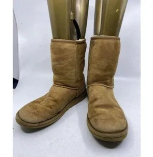 Ugg Australia Tan Classic Bootsbooties Size Us thumbnail 1