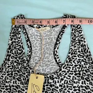 Elan cheetah print distressed tank top thumbnail 6