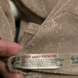 FREE PEOPLE Shimmery Long-Sleeve Crewneck Top in Dusty Blush thumbnail 4