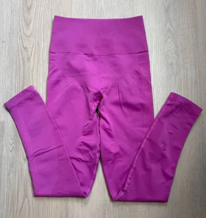 lululemon athletica Seamless High-Rise Leggings in Bright Magenta thumbnail 1