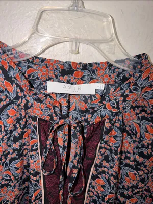 ASTR The Label Bohemian Peasant Tie Neck Smocked Cuffs Floral Blouse Prairie thumbnail 2