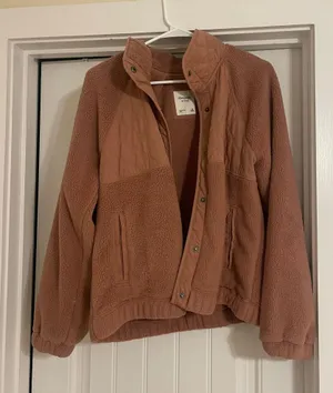 Mauve Abercrombie Sherpa thumbnail 1