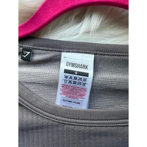Gymshark Women's Cropped Long Sleeve Top - Size S thumbnail 3