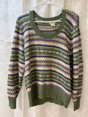 Vintage sweater  thumbnail 1