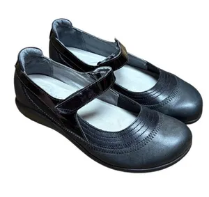 Naot Kirei Black Leather Mary Jane Loafers Women's 7 EU 38 Comfort Arch Support thumbnail 1