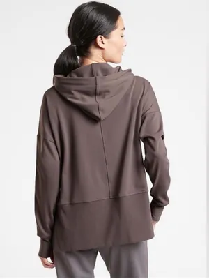 Athleta Mission Hoodie in Shale Brown Size Medium thumbnail 3