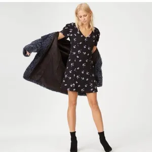 Club Monaco Floral Puff‎ Sleeve V-Neck Mini Dress Black Blue Size 2 thumbnail 15