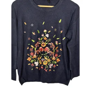 Blu Pepper Embroidered Bell Sleeve Sweater Boho‎ Navy Blue Floral Size Medium thumbnail 4
