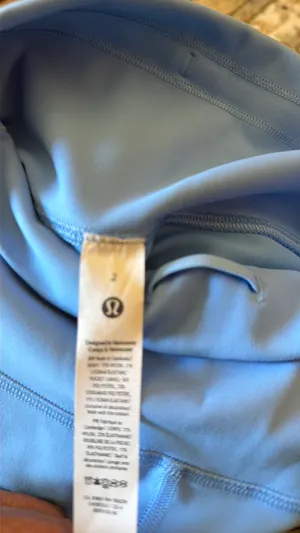 Lululemon Wunder Train Tights 28" thumbnail 4