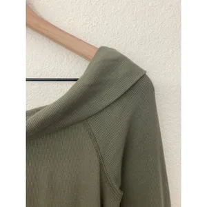 Anthropologie Saturday Sunday Copeland Earthy Minimalism Olive Green Shirt Top thumbnail 4