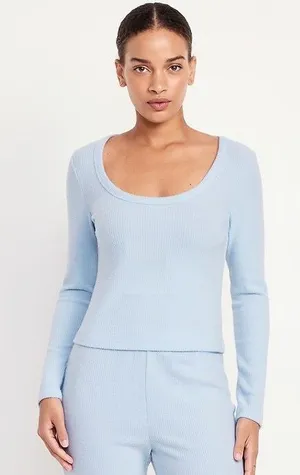 Old Navy Top  thumbnail 1