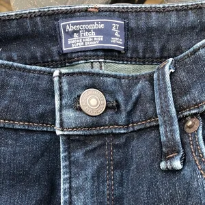 Abercrombie & fitch Simone high rise super skinny women’s size 27 4R dark‎ wash thumbnail 9