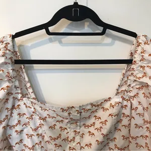 NWT Aritzia Little Moon Horse Print Puff Sleeve Square Neck Blouse L thumbnail 3