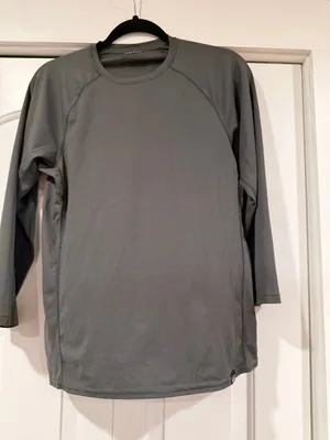 Patagonia capilene base layer‎ Long Sleeve Crew Neck Top gray small thumbnail 1