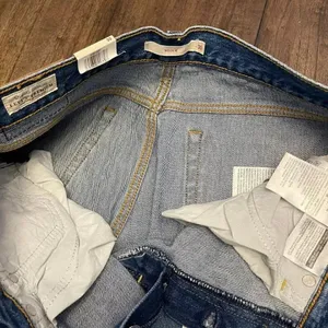 Levi's NEW Wedgie Jeans  thumbnail 8