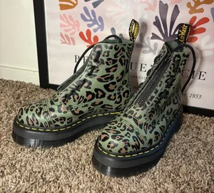 Dr. Martens Leopard Print Platform Boots – Women’s 6 thumbnail 1