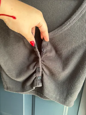 Urban Outfitters Long Sleeve Cropped Top thumbnail 3