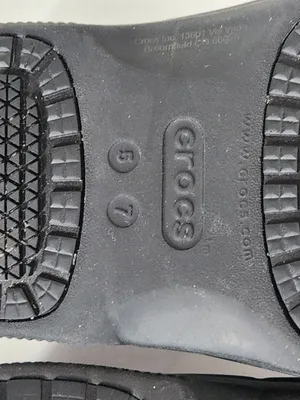 Crocs On The Clock Black Work Clogs Size Womens 7 Mens 5 Flaw thumbnail 11