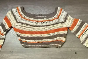 SheIn Long Sleeve Cropped Sweater thumbnail 1