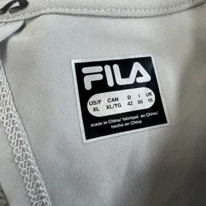 FILA Women's X-Large Activewear Top Gray Short Sleeve Keyhole Back Performance thumbnail 5