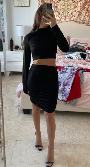 Boutique Skirt Set Black thumbnail 2