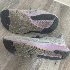 New‎ Balance Fresh Foam Women's Running Shoes Grey Purple size 6.5 thumbnail 6