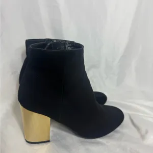 Steve Madden ankle suede black booties with gold heel size 7 thumbnail 2