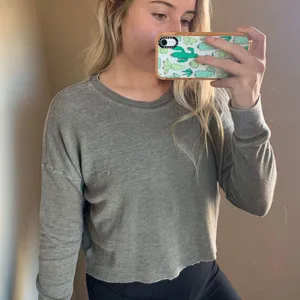 Green Cropped Longsleeve thumbnail 1