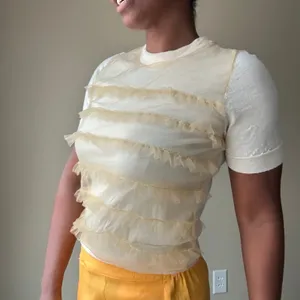 J. Crew Wool Blend Coquette Ruffle Short Sleeve Pale Yellow Sweater Size Medium thumbnail 2