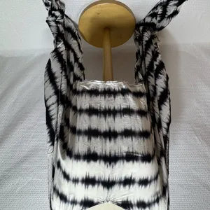 Forever 21 Monochrome Striped Blouse thumbnail 2